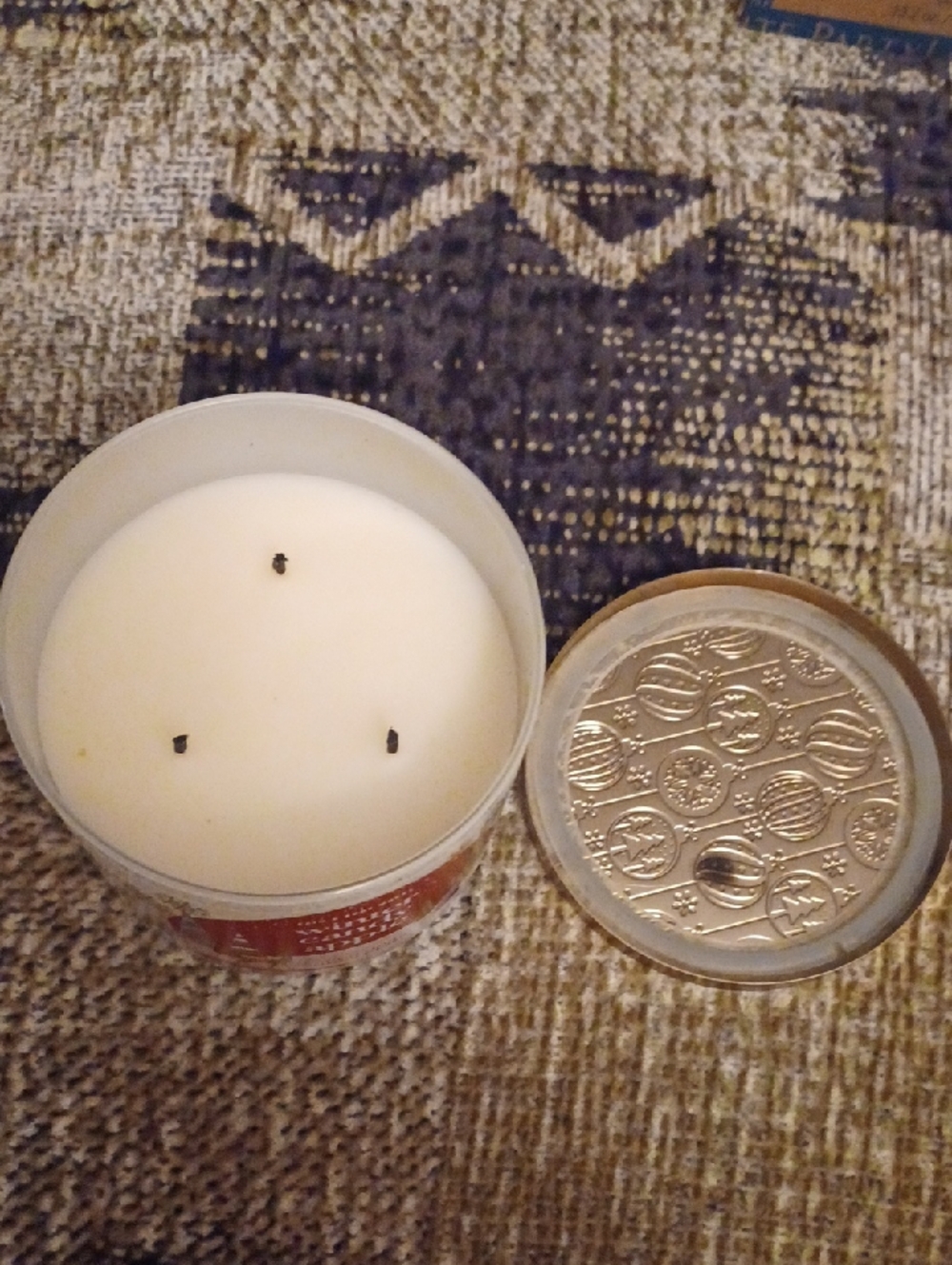 4/$60 Bath & Body Works Winter Candy Apple Scented Candle - Barely Lit Once - Picture 4 of 4